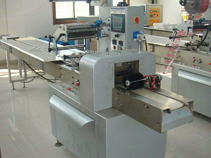 continuous sponge cake packaging machine